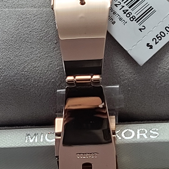 MK Cooper Chronograph Rose Dial Rose Gold Watch main image 4